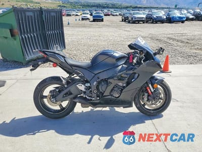 2025 KAWASAKI ZX1002 L JKBZXVL19SA019069 - główne zdjęcie licytacji z USA - miniatura