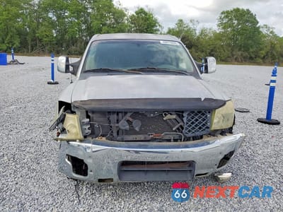 Piąte zdjęcie samochodu w środku: 2004 NISSAN TITAN XE VIN:1N6AA07A34N568541 - miniatura