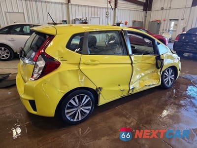 Trzecie zdjęcie samochodu z tyłu: 2016 HONDA FIT EX VIN:JHMGK5H73GS009117 - miniatura