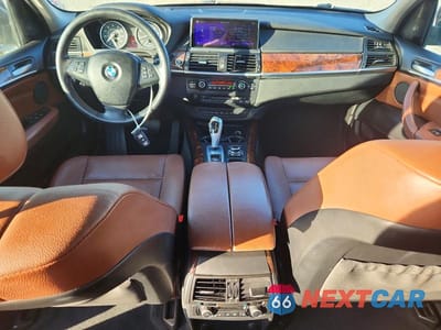 Zdjęcie 8 z 12 samochodu: 2013 BMW X5 VIN:5UXZV4C52D0B21076 - miniatura