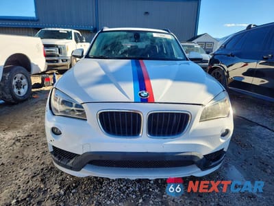 Piąte zdjęcie samochodu w środku: 2013 BMW X1 XDRIVE28I VIN:WBAVL1C59DVR82904 - miniatura