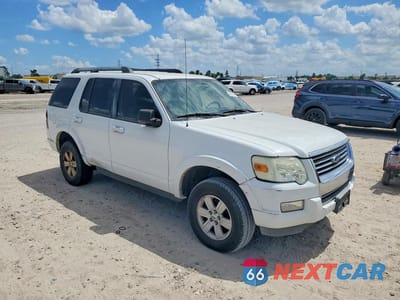Czwarte zdjęcie samochodu z boku: 2010 FORD EXPLORER VIN:1FMEU6DE1AUA24171 - miniatura
