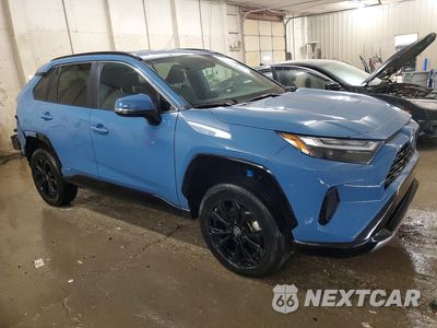 Czwarte zdjęcie samochodu z boku: 2023 TOYOTA RAV4 HYBRID SE VIN:4T3T6RFV8PU124834 - miniatura