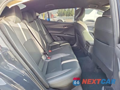 Zdjęcie 10 z 13 samochodu: 2025 TOYOTA CAMRY SE VIN:4T1DAACK2SU113537 - miniatura