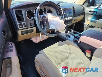 Zdjęcie 8 z 12 samochodu: 2013 TOYOTA TUNDRA DOUBLE CAB SR5 VIN:5TFUM5F11DX042841 - miniatura