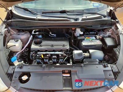 Zdjęcie 11 z 12 samochodu: 2012 HYUNDAI TUCSON GLS VIN:KM8JU3AC9CU422585 - miniatura