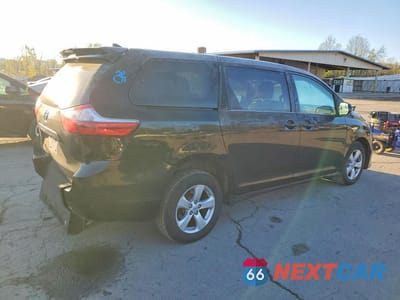 Trzecie zdjęcie samochodu z tyłu: 2020 TOYOTA SIENNA L VIN:5TDZZ3DC1LS055058 - miniatura