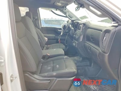 Zdjęcie 7 z 12 samochodu: 2025 CHEVROLET SILVERADO K1500 VIN:1GCUKAED9SZ279430 - miniatura