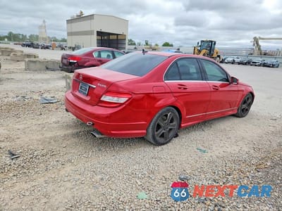 Trzecie zdjęcie samochodu z tyłu: 2010 MERCEDES-BENZ C 300 4MATIC VIN:WDDGF8BB5AR094647 - miniatura