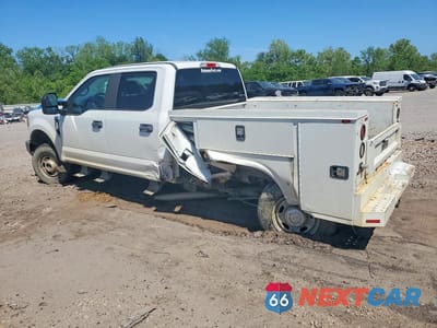 Drugie zdjęcie samochodu z przodu: 2017 FORD F250 SUPER DUTY UTILITY / SERVICE TRUCK VIN:1FT7W2B65HEE77869 - miniatura