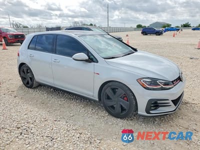 Czwarte zdjęcie samochodu z boku: 2020 VOLKSWAGEN GTI S VIN:3VW6T7AUXLM010397 - miniatura