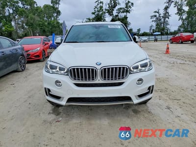 Piąte zdjęcie samochodu w środku: 2017 BMW X5 XDRIVE35I VIN:5UXKR0C31H0X83229 - miniatura