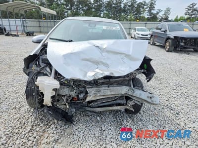 Piąte zdjęcie samochodu w środku: 2017 TOYOTA YARIS 5-DOOR L FLEET VIN:VNKKTUD32HA080104 - miniatura