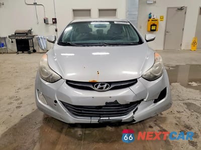 Piąte zdjęcie samochodu w środku: 2011 HYUNDAI ELANTRA GLS VIN:5NPDH4AE2BH004603 - miniatura