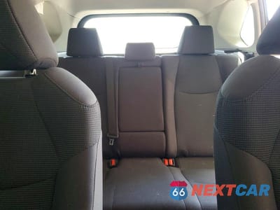 Zdjęcie 10 z 13 samochodu: 2021 TOYOTA RAV4 LE VIN:2T3H1RFV4MC118000 - miniatura