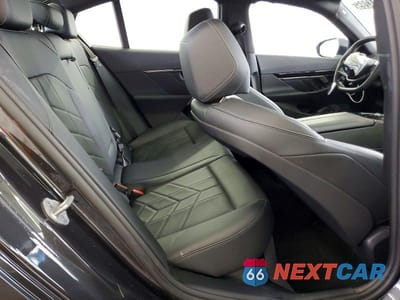 Zdjęcie 10 z 11 samochodu: 2025 BMW 530 I VIN:WBA43FJ07SCU64329 - miniatura