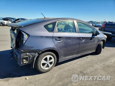 Trzecie zdjęcie samochodu z tyłu: 2013 TOYOTA PRIUS TWO VIN:JTDKN3DU7D5652681 - miniatura