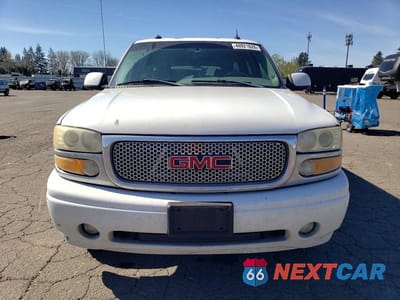 Piąte zdjęcie samochodu w środku: 2003 GMC YUKON XL DENALI VIN:1GKFK66U53J217516 - miniatura
