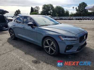 Czwarte zdjęcie samochodu z boku: 2024 VOLVO S60 CORE VIN:7JRL12TK6RG319640 - miniatura