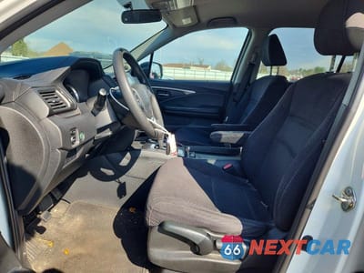 Zdjęcie 7 z 12 samochodu: 2018 HONDA PILOT LX VIN:5FNYF6H13JB022269 - miniatura