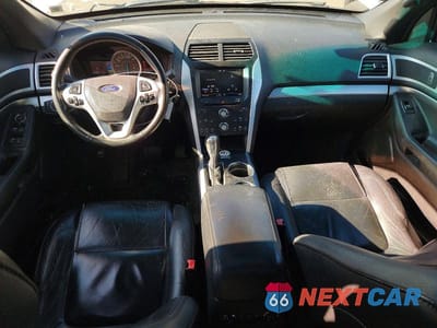 Zdjęcie 8 z 13 samochodu: 2013 FORD EXPLORER XLT VIN:1FM5K8D80DGA40621 - miniatura