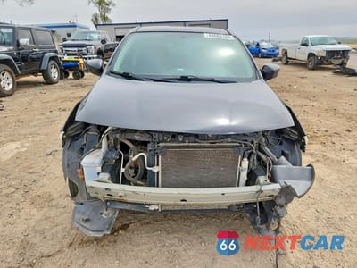Piąte zdjęcie samochodu w środku: 2018 NISSAN VERSA SV VIN:3N1CN7AP7JL881743 - miniatura