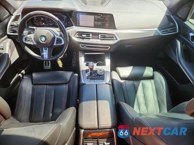 Zdjęcie 8 z 14 samochodu: 2019 BMW X5 XDRIVE50I VIN:5UXJU2C58KLN67908 - miniatura