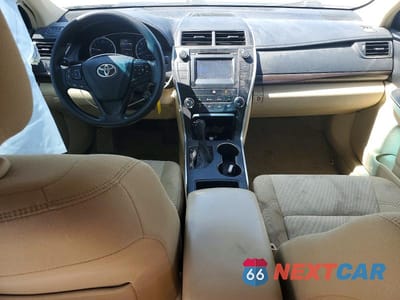 Zdjęcie 8 z 12 samochodu: 2017 TOYOTA CAMRY LE VIN:4T1BF1FK1HU777745 - miniatura