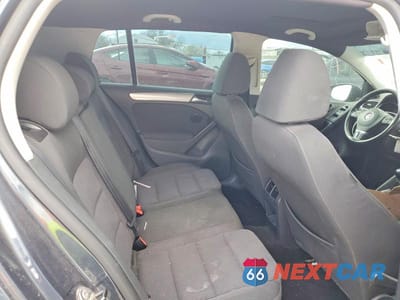 Zdjęcie 10 z 12 samochodu: 2012 VOLKSWAGEN GOLF VIN:WVWNM7AJ2CW037384 - miniatura