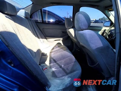 Zdjęcie 10 z 12 samochodu: 2005 HYUNDAI ELANTRA GLS VIN:KMHDN46D65U037960 - miniatura