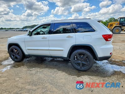 Drugie zdjęcie samochodu z przodu: 2013 JEEP GRAND CHEROKEE LAREDO VIN:1C4RJEAG6DC549980 - miniatura