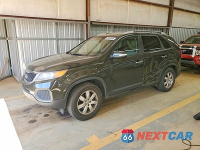 2012 KIA SORENTO LX 5XYKT4A24CG227259 - główne zdjęcie licytacji z USA - miniatura