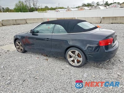Drugie zdjęcie samochodu z przodu: 2013 AUDI A5 PREMIUM VIN:WAUAFAFH3DN008881 - miniatura