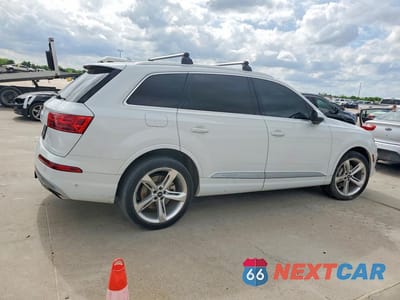Trzecie zdjęcie samochodu z tyłu: 2019 AUDI Q7 PRESTIGE VIN:WA1VAAF79KD012375 - miniatura