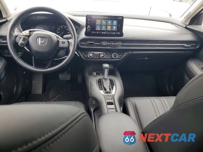 Zdjęcie 8 z 13 samochodu: 2025 HONDA HR-V EXL VIN:3CZRZ2H73SM746348 - miniatura