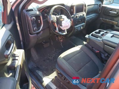 Zdjęcie 8 z 12 samochodu: 2021 CHEVROLET SILVERADO K1500 LT VIN:3GCUYDED8MG349888 - miniatura