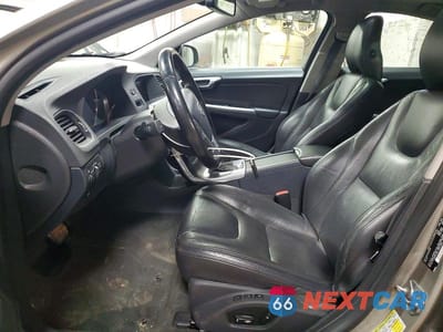 Zdjęcie 7 z 12 samochodu: 2014 VOLVO S60 T5 VIN:YV1612FS3E1290290 - miniatura