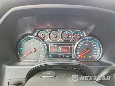 Zdjęcie 9 z 12 samochodu: 2017 CHEVROLET SILVERADO VIN:3GCUKREC8HG438145 - miniatura