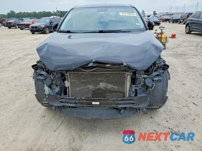 Piąte zdjęcie samochodu w środku: 2019 KIA SORENTO L VIN:5XYPG4A36KG592141 - miniatura