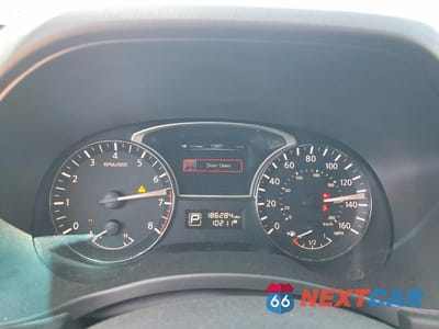 Zdjęcie 9 z 13 samochodu: 2013 NISSAN PATHFINDER S VIN:5N1AR2MM1DC603204 - miniatura