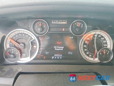 Zdjęcie 9 z 12 samochodu: 2013 RAM 1500 SLT VIN:1C6RR6LTXDS684398 - miniatura