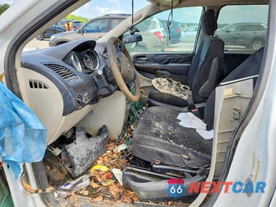 Zdjęcie 7 z 13 samochodu: 2019 DODGE GRAND CARAVAN SE VIN:2C4RDGBG6KR719552 - miniatura