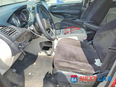 Zdjęcie 7 z 13 samochodu: 2014 DODGE GRAND CARAVAN SXT VIN:2C4RDGCG9ER253909 - miniatura