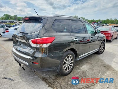 Trzecie zdjęcie samochodu z tyłu: 2015 NISSAN PATHFINDER SL VIN:5N1AR2MMXFC608999 - miniatura