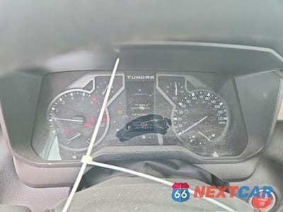 Zdjęcie 9 z 13 samochodu: 2024 TOYOTA TUNDRA SR5 VIN:5TFLA5DA7RX135748 - miniatura