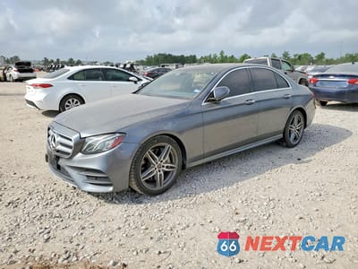 2018 MERCEDES-BENZ E 300 WDDZF4JB3JA366260 - główne zdjęcie licytacji z USA - miniatura