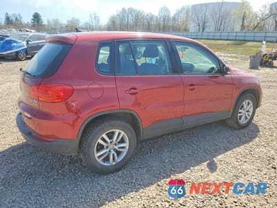 Trzecie zdjęcie samochodu z tyłu: 2014 VOLKSWAGEN TIGUAN S VIN:WVGBV3AX5EW012944 - miniatura