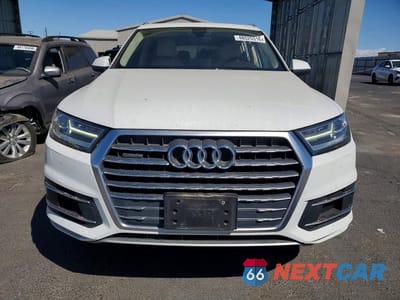 Piąte zdjęcie samochodu w środku: 2018 AUDI Q7 PREMIUM PLUS VIN:WA1LHAF79JD039531 - miniatura