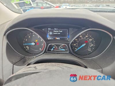 Zdjęcie 9 z 12 samochodu: 2016 FORD FOCUS SE VIN:1FADP3F21GL388989 - miniatura
