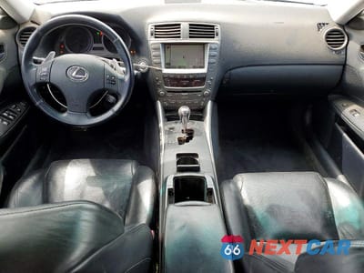 Zdjęcie 8 z 13 samochodu: 2007 LEXUS IS 350 VIN:JTHBE262172010256 - miniatura